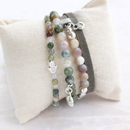Machen Sie Armbänder mit Naturstein Perlen mit einem natürlichen Look